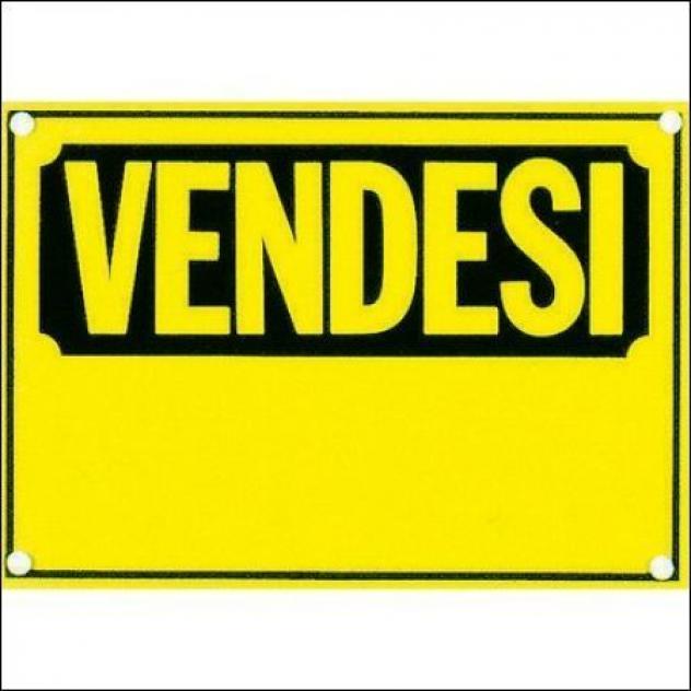 Terreno edificabile in vendita a Luni