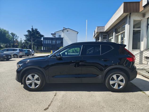 Volvo XC40 Essential T2 #11401 - Foto 2
