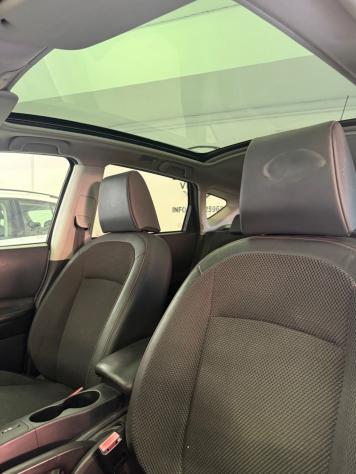 Nissan Qashqai 2.0 dCi DPF 4WD Tekna - Foto 9