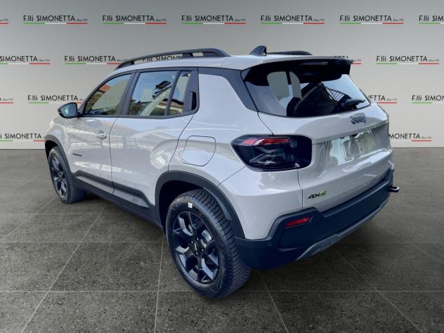 Jeep Avenger 1.2 turbo e-hybrid mhev Upland 4xe 145cv edct6 - KM0 - Foto 6