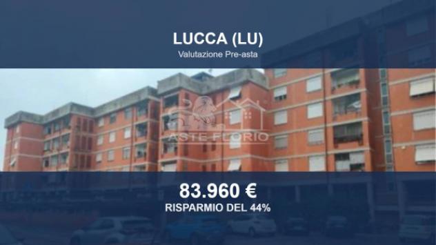 Immobile in asta di 125 m² con più di 5 locali in vendita a Lucca