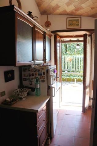 Porano - Vendesi abitazione semindipendente ristrutturata con piccolo cortile privato - Foto 5