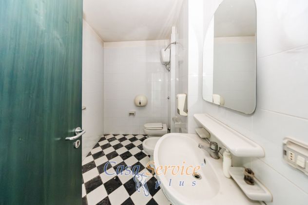 Lecce centro – Ufficio in vendita in Viale Otranto - Foto 4
