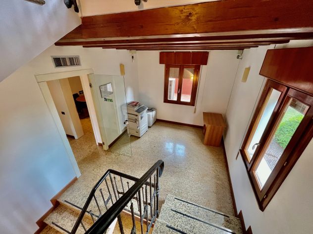 Marghera affittasi villa uso direzionale - Foto 8