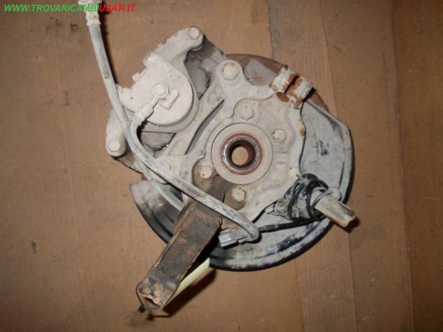 MONTANTE SOSP. ANT. S. 1.5 DCI NISSAN JUKE (F15E)  Meccanica  Assale  Telaio  Fusello ruota ant. sx. NISSAN - JUKE - 01-07-2014 -, NISSAN - JUKE - 01-