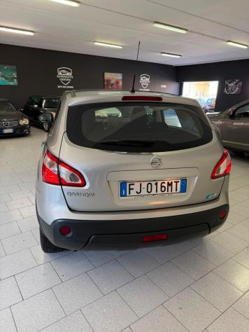 Nissan Qashqai 1.6 dCi DPF Tekna - Foto 5