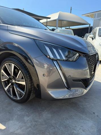 Peugeot 208 PureTech 100 Stop&Start EAT8 5 porte GT Line - Foto 8