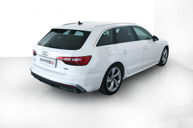 Audi A4 2.0 40 TDI Quattro S-line S-Tronic / Riconoscimento segnali - ACC - Assistenza parcheggio plus - Clima trizona automatico - Foto 4