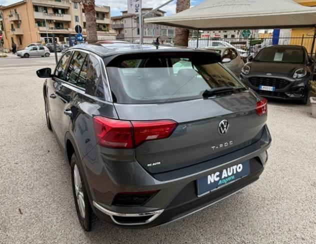 VOLKSWAGEN T-Roc 2.0 TDI SCR 150 CV DSG Business BlueMotion Technol rif. 23923376 - Foto 5