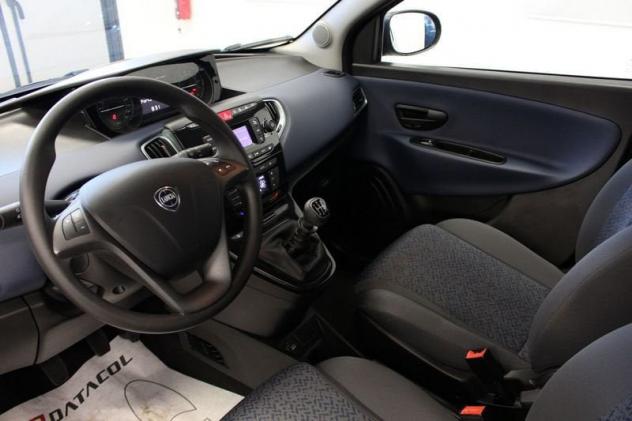 Lancia Ypsilon 1.0 FireFly 5 porte S&S Hybrid Gold - Foto 7
