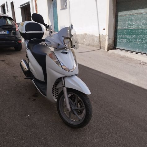 Honda sh 300i- Manutenzione Maniacale (Lavori Recenti) - Cagliari - Foto 2
