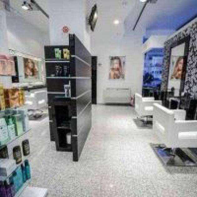 Centro Degradé Conseil Glamour Salone d'Essai - Foto 4