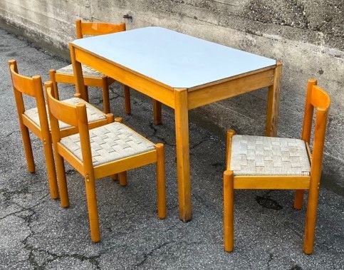 Tavolo con angoli in legno e Sedie legno corda - Foto 2