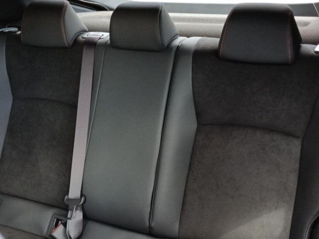 Toyota C-HR 2.0 PHEV E-CVT GR Sport - Foto 10