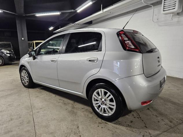 FIAT Punto 1.3 MJT II 75 CV 5 porte Young - Foto 6