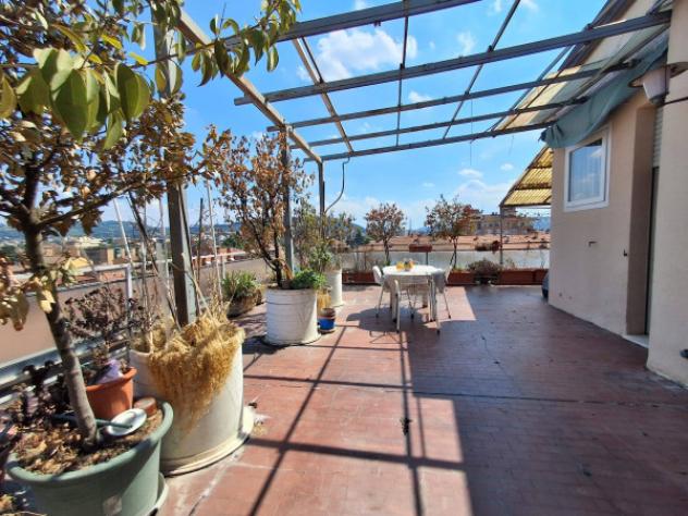 Attico / Mansarda di 136 m² con 4 locali in vendita a Bologna - Foto 3