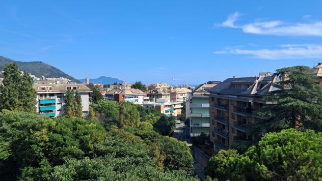Appartamento in vendita a Genova, Albaro