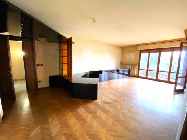 Elegante, panoramico appartamento posto in zona di pregio. - Foto 7