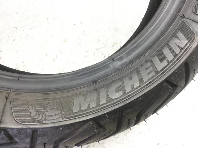 PNEUMATICO MICHELIN CITY GRIP 2 130/70 12 62S DOT 2023 - Foto 3
