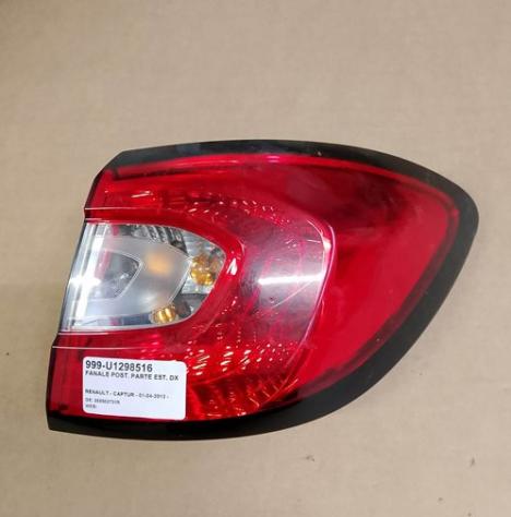 FANALE POST. PARTE EST. DX 999-U1298516 Parti elettriche  Fanaleria  Fanali  Fanale post. dx. RENAULT - CAPTUR - 01-04-2013 -