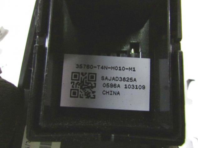 35760-T4N-H010-M1 COMANDO INTERRUTTORE ALZA-VETRO ALZACRISTALLO PORTA POSTERIORE SINISTRA HONDA JAZZ 1.3 B 75KW 6M 5P (2016) RICAMBIO USATO - Foto 3