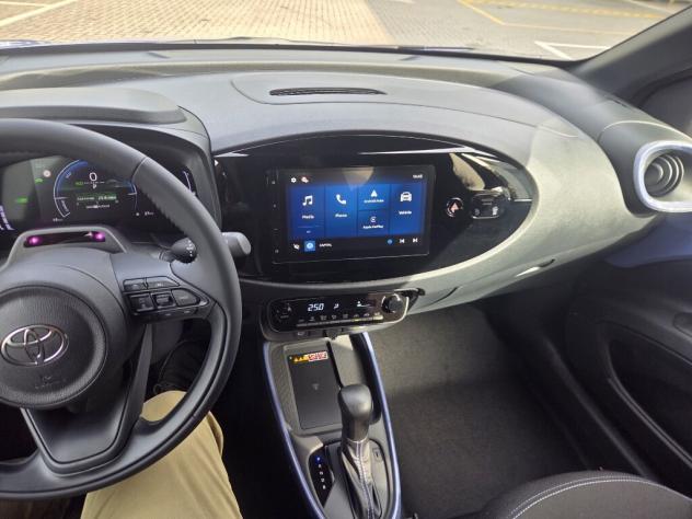 TOYOTA Aygo X Aygo X 1.5 Hybrid 115 CV 5 porte Icon - Foto 8