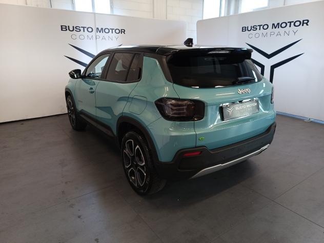 Jeep Avenger e-Hybrid 1.2 MHEV e-Hybrid Turbo Summit - Foto 6