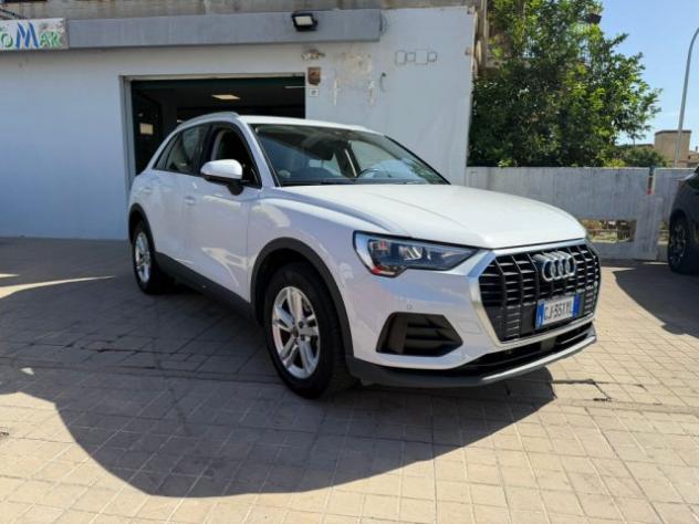 AUDI Q3 35 TDI S tronic Business rif. 24065145 - Foto 3