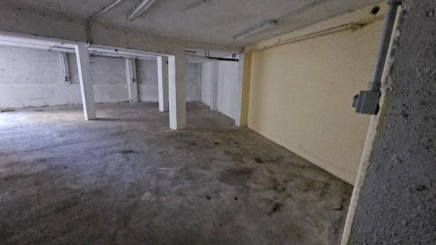 Magazzino in zona stazione - Foto 2