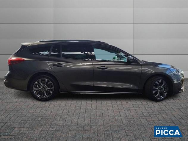 Ford Focus V 2022 SW SW 1.0 ecoboost h ST-Line Design 125cv - Foto 3