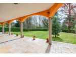 Villa di 840 m² con più di 5 locali e box auto doppio in vendita a Carimate