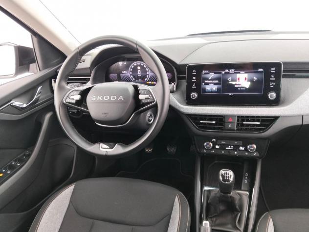 Škoda Kamiq 1.0 TSI 115 CV Selection - Foto 10