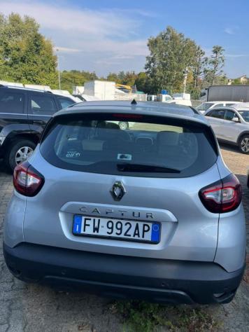 RENAULT Captur dCi 8V 90 CV EDC Initiale Paris rif. 24160552 - Foto 4