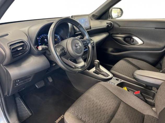 TOYOTA Yaris Cross 1.5 Hybrid 5p. E-CVT Trend rif. 23922915 - Foto 6