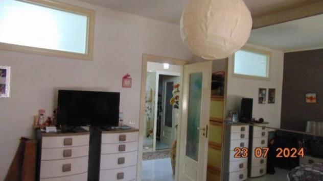 Immobile in asta di 140 m² con più di 5 locali e box auto in vendita a Genzano di Lucania - Foto 3
