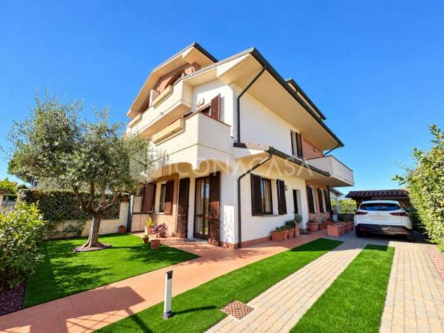 Villetta bifamiliare in vendita a Pontedera 146 mq Rif: 1453928