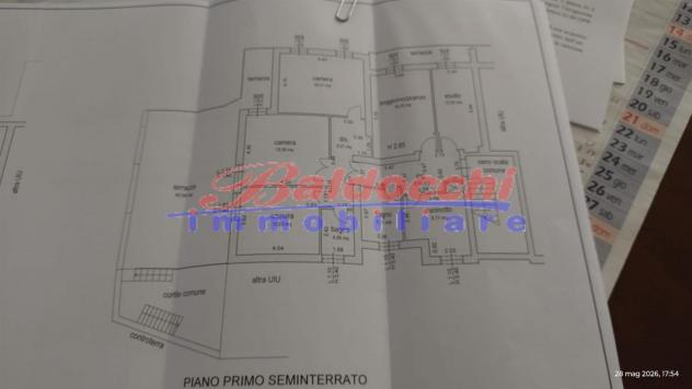URBINO - Ampio quadrilocale con garage - Foto 15
