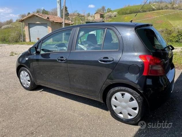 TOYOTA Yaris 2ª serie Yaris 1.3 5 porte Sol - Foto 6