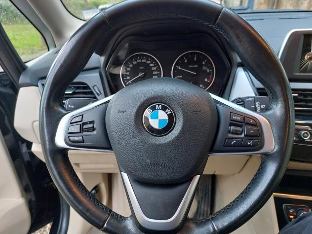 BMW Serie 2 Act. Tourer 216d Advant. Automat.-2015 - Foto 10
