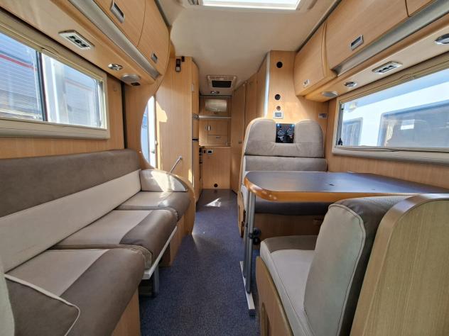 CAMPER LAIKA DUCATO MANSARDATO DINETTE GEMELLATO POSTERIORE FOTOVOLTAICO CLIMATIZZATORE CAMPEGGIO USATI GENERALI 1652 - Foto 9