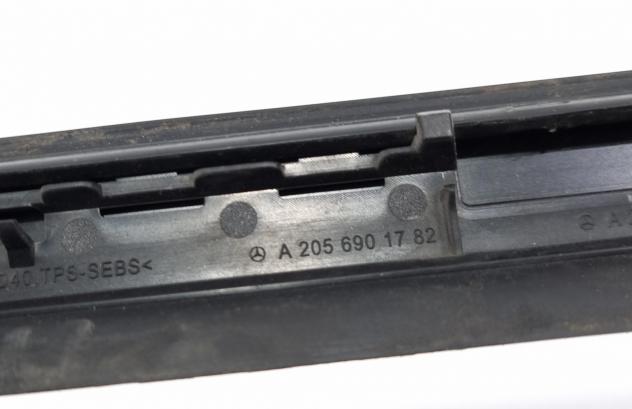 PROFILO LATO SINISTRO PARABREZZA MERCEDES Classe C Cabrio W205 A2056901782 OM 651.921 Diesel 2200 (16) - Foto 14