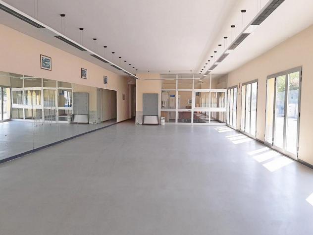 locale commerciale in affitto a Lucca in zona Zona San Concordio