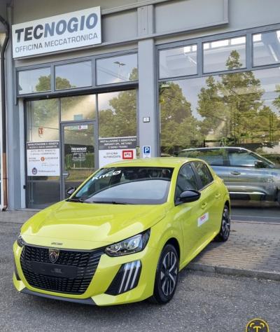 Peugeot 208 1.2 PURETECH STYLE S&S KM ZERO 100 CV PER NEOPATENTATI