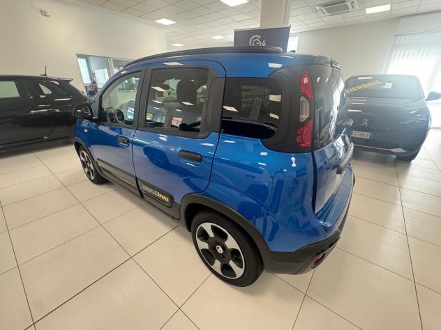 FIAT Panda 1.0 FireFly 70cv S&S Hybrid Pandina cross - Foto 8