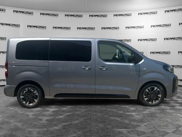 Opel Zafira 2.2l BlueHDI 180cv Busin Edit L2 S&S AT8 - Foto 6