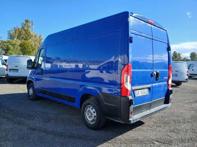 Peugeot Boxer 330 2.2 BlueHDi 120 S&S PC-TN Furgone - Foto 5