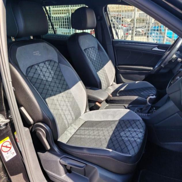 VOLKSWAGEN Tiguan R-Line 2.0 TDI 150 CV SCR DSG rif. 24013869 - Foto 4