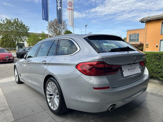 BMW Serie 5 530d Touring Luxury *UNIPRO, IVA, TAGLIANDI BMW, PACK LUCI, PROMO AZZURRA* - Foto 6