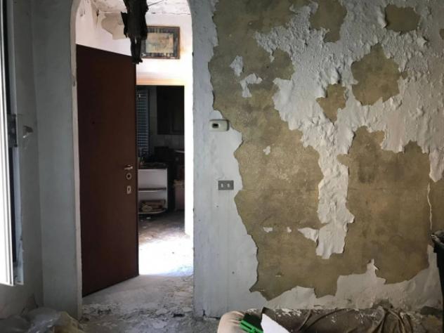 Immobile in asta di 74 m², box auto in vendita a Parabiago - Foto 12
