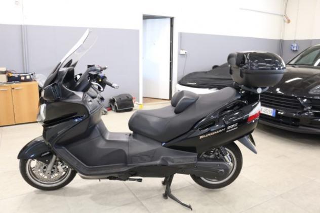 SUZUKI Burgman 650 EXECUTIVE rif. 24043240 - Foto 8